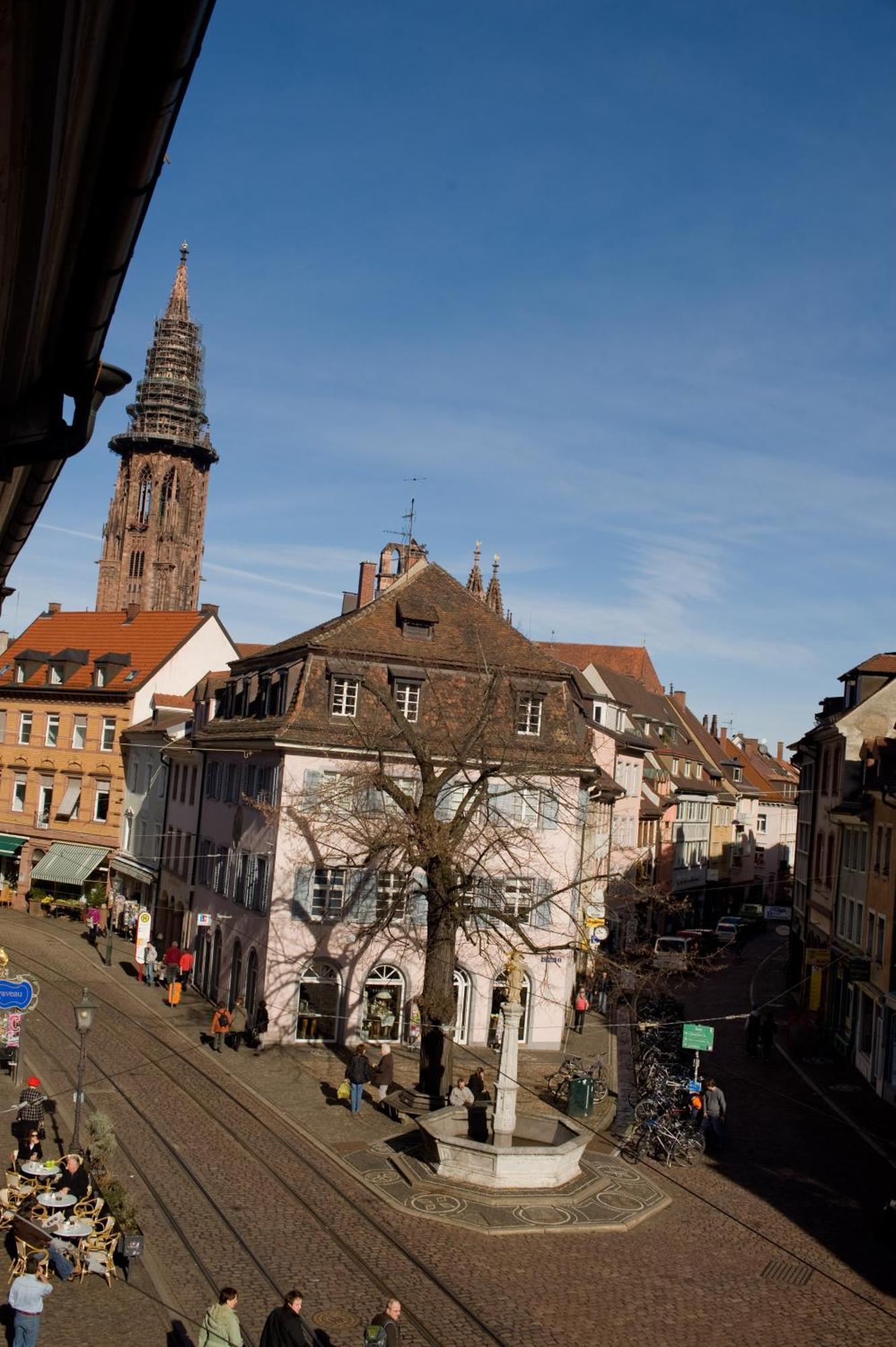 Zum Roten Baren Freiburg im Breisgau Exterior photo